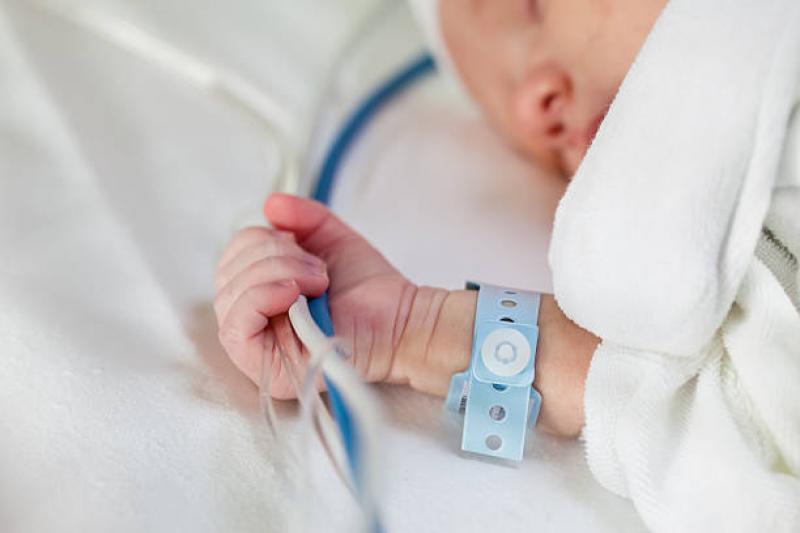 Bayi Baru Lahir Tidak Menangis: Simak Bahaya, Penanganan & Pencegahannya Sejak Hamil